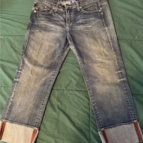 ✨SALE✨Victoria Beckham Faded Cropped Jeans - sz 29 - Picture 6 of 7